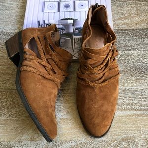 Caslon Liam Braided Bootie